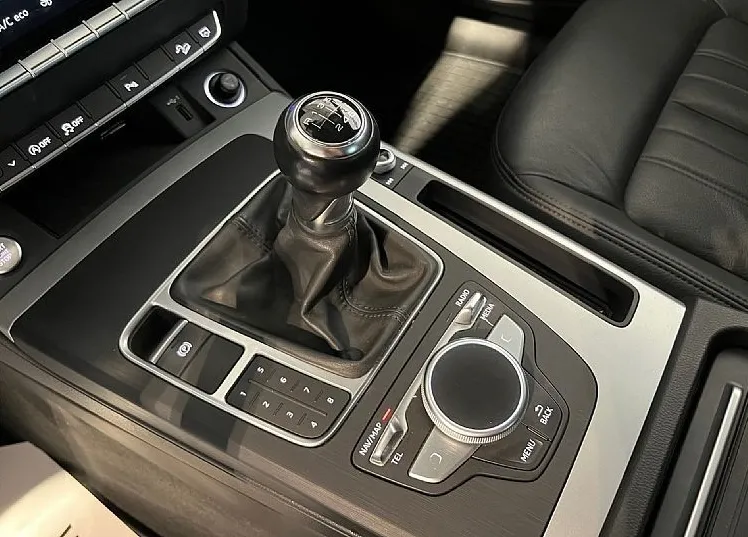 Zunanja slika - Audi Q5 - 2.0 TDI 110kW - LED - NAVI - ODLIČEN - 18