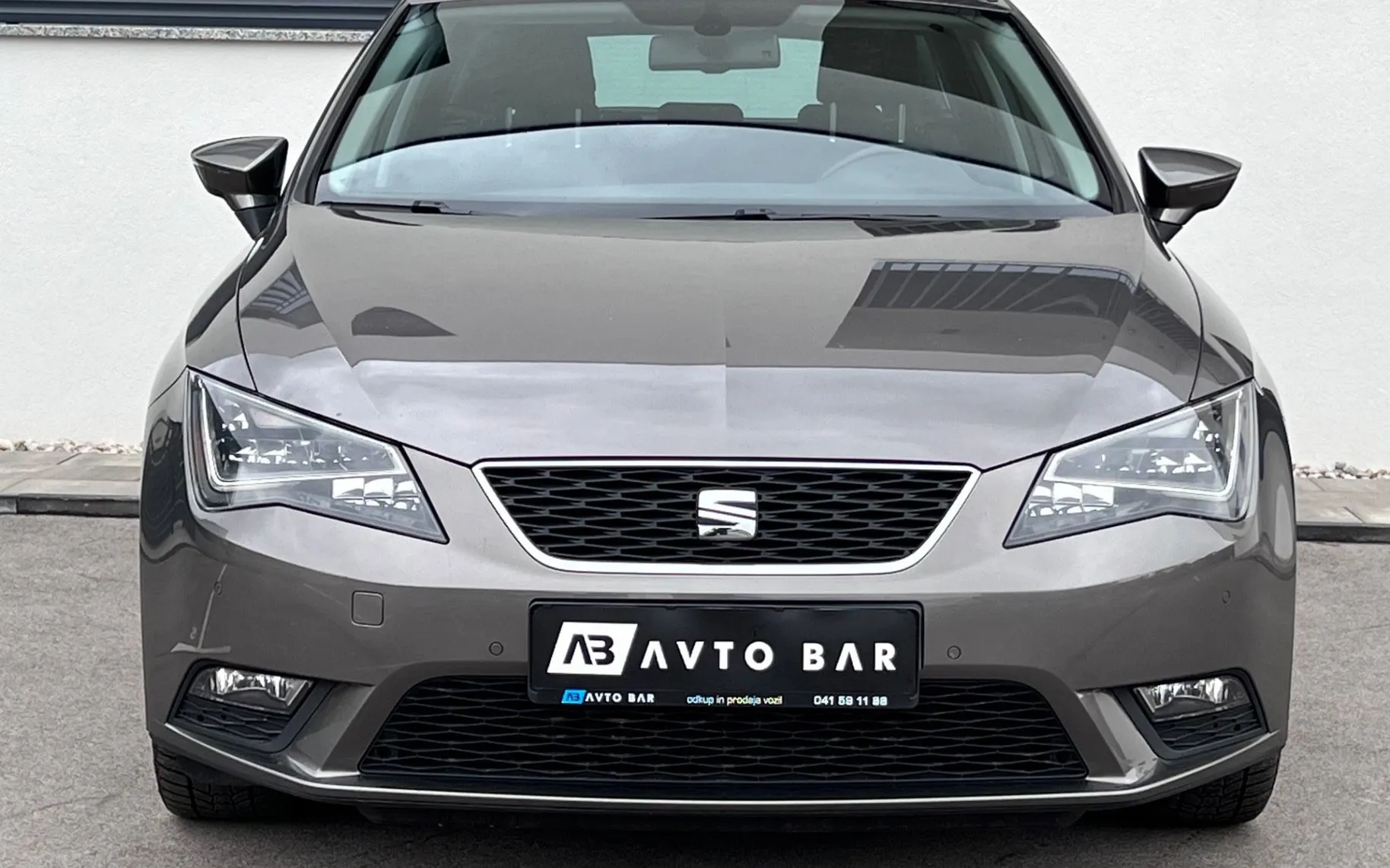 Zunanja slika - Seat Leon - 1.6 TDI+SLO+ALU+NAVI+PDC+LED... - 2