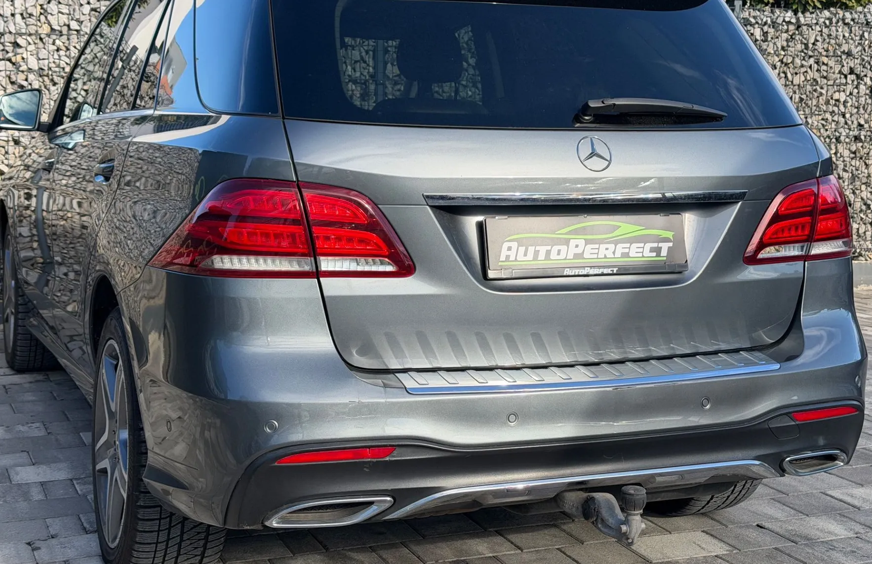 Zunanja slika - Mercedes-Benz GLE-Razred - GLE 350 d 4MATIC AMG Line Avt. |360 KAM|KLJUKA| - 4