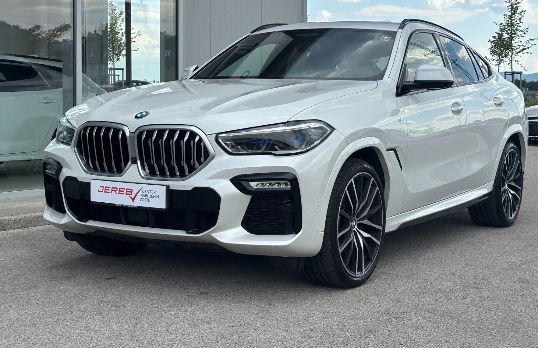 Zunanja slika - BMW X6 - serija : xDrive30d Avt.M SPORT - 1