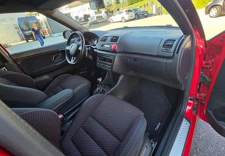 Zunanja slika - Škoda Fabia - 1.4 TSI RS DSG Odlično stanje - 12