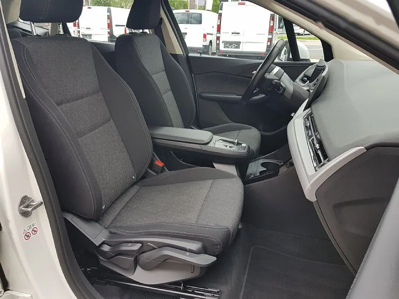 Zunanja slika - BMW Serija 2 - 218d Active Tourer 2.0d Avt. LED KEYLESS 1.LAST - 10