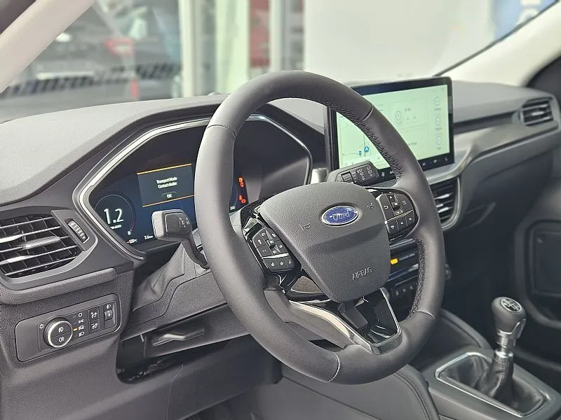 Zunanja slika - Ford Kuga - 1.5 EcoBoost Titanium - 4
