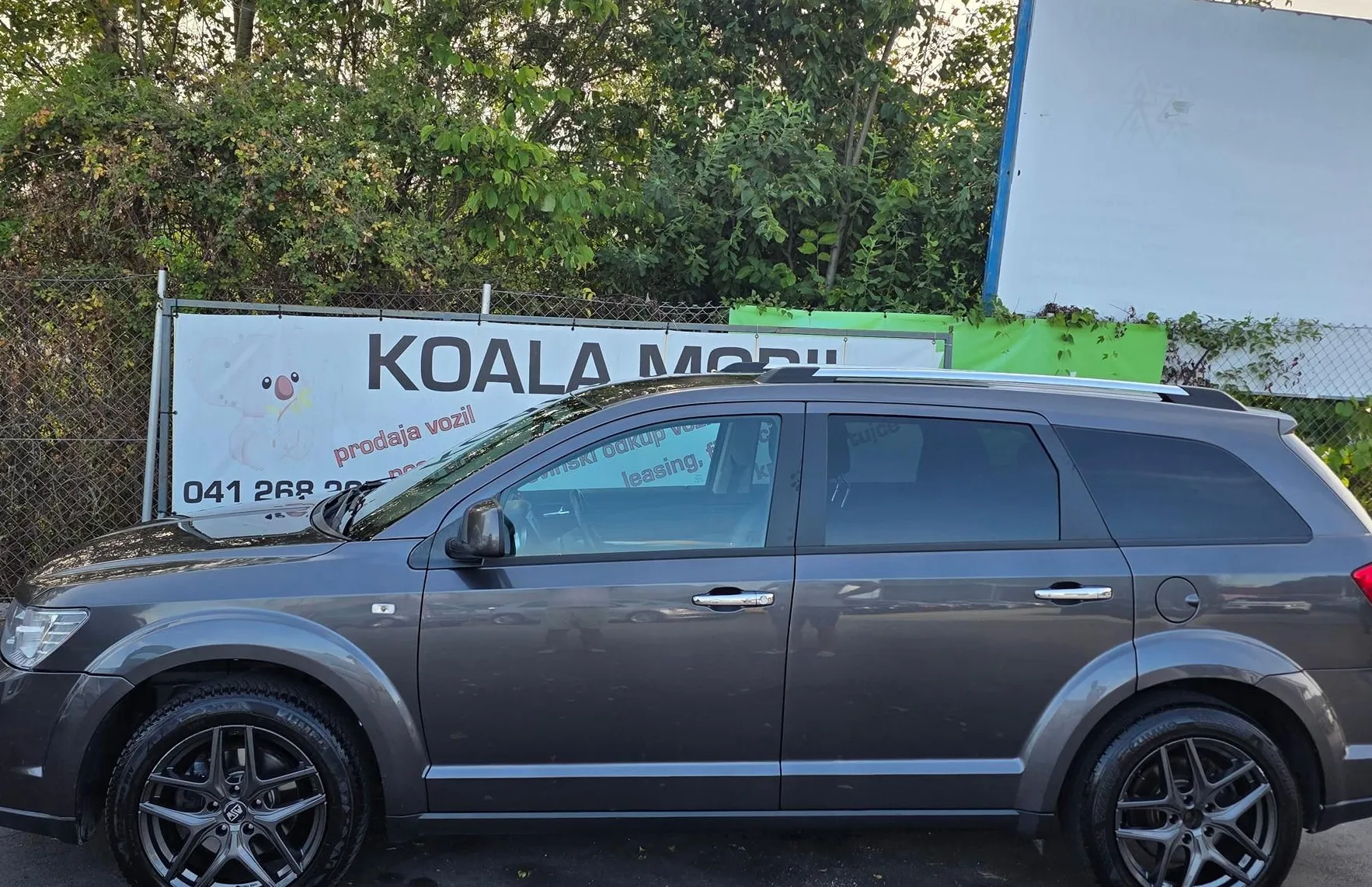 Zunanja slika - Fiat Freemont - 4x4 2.0 MULTIJET AVT. ALU PLATIŠČA-NAVI-USNJE - 7