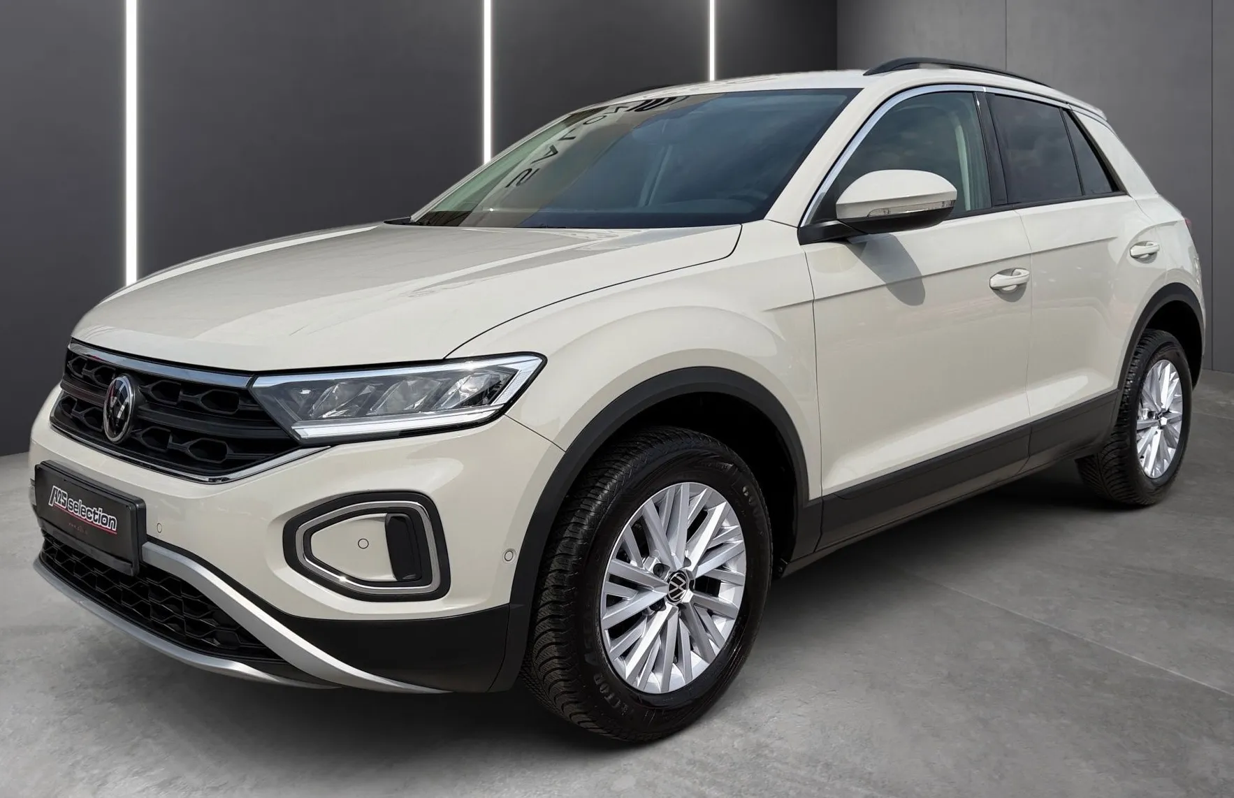 Zunanja slika - VW T-Roc - 1.0 TSI BMT Life-LED-PDC-AppConnect... - 1