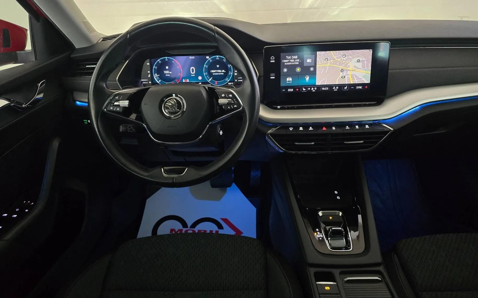 Notranja slika - Škoda Octavia - Combi 2.0 TDI Style DSG - LED.virtual.kamera.asist - 11