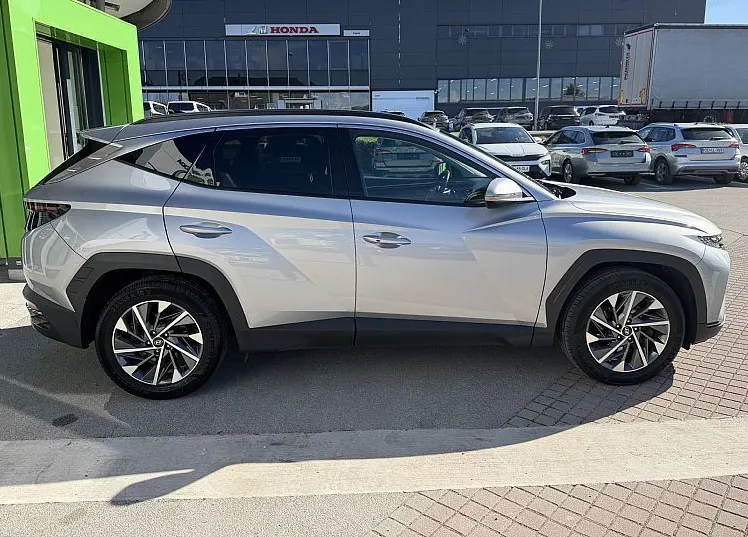 Zunanja slika - Hyundai Tucson - 1.6 T-GDI 150 PREMIUM 2WD - SLO- 1. LASTNIK - - 8
