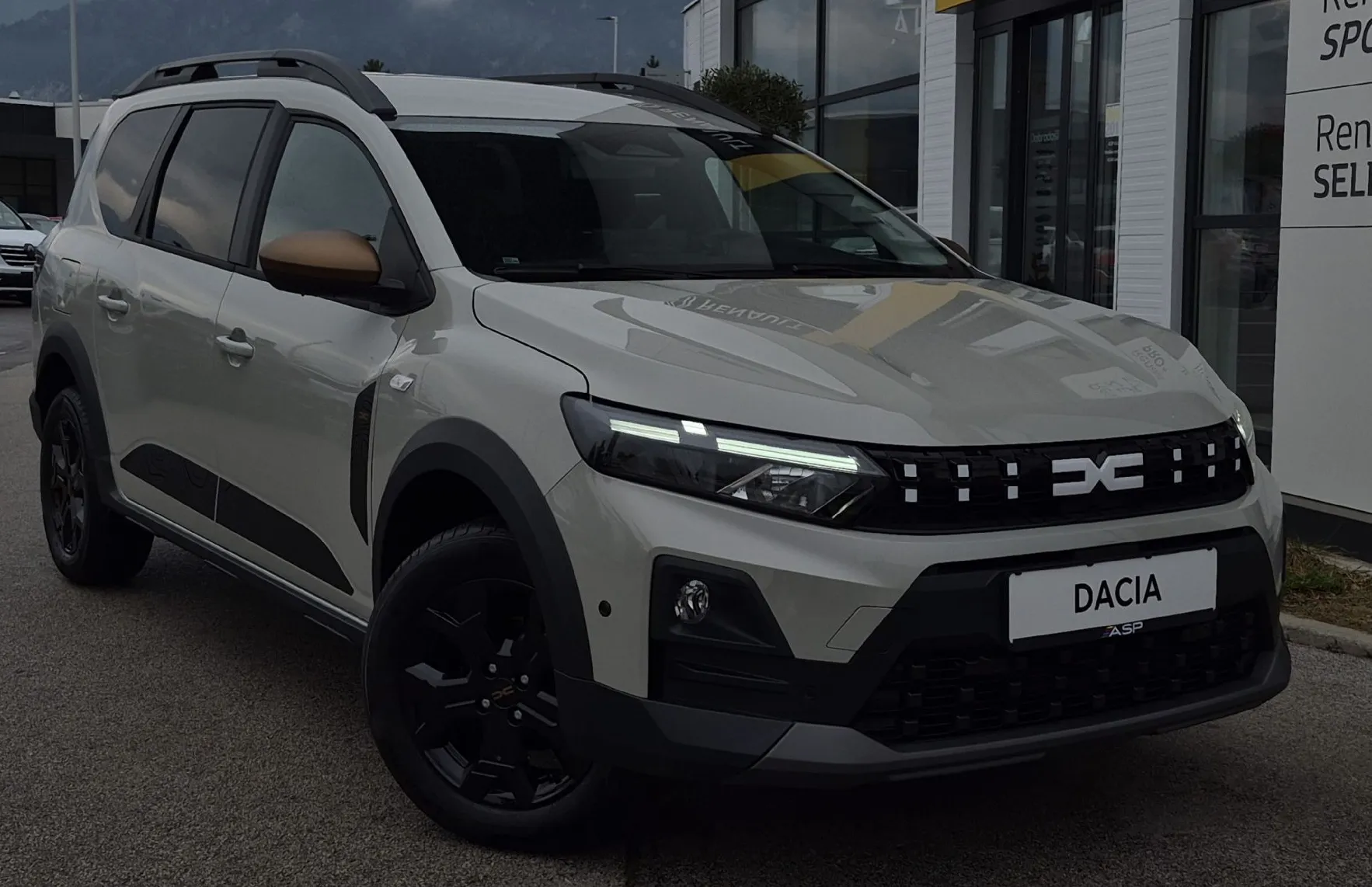 Zunanja slika - Dacia Jogger - Extreme TCe 110 - 1