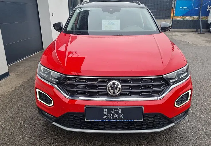 Zunanja slika - Volkswagen T-Roc - 1.6 TDI Style 85  LED.ACC.GRETJE SEDEŽEV - 3