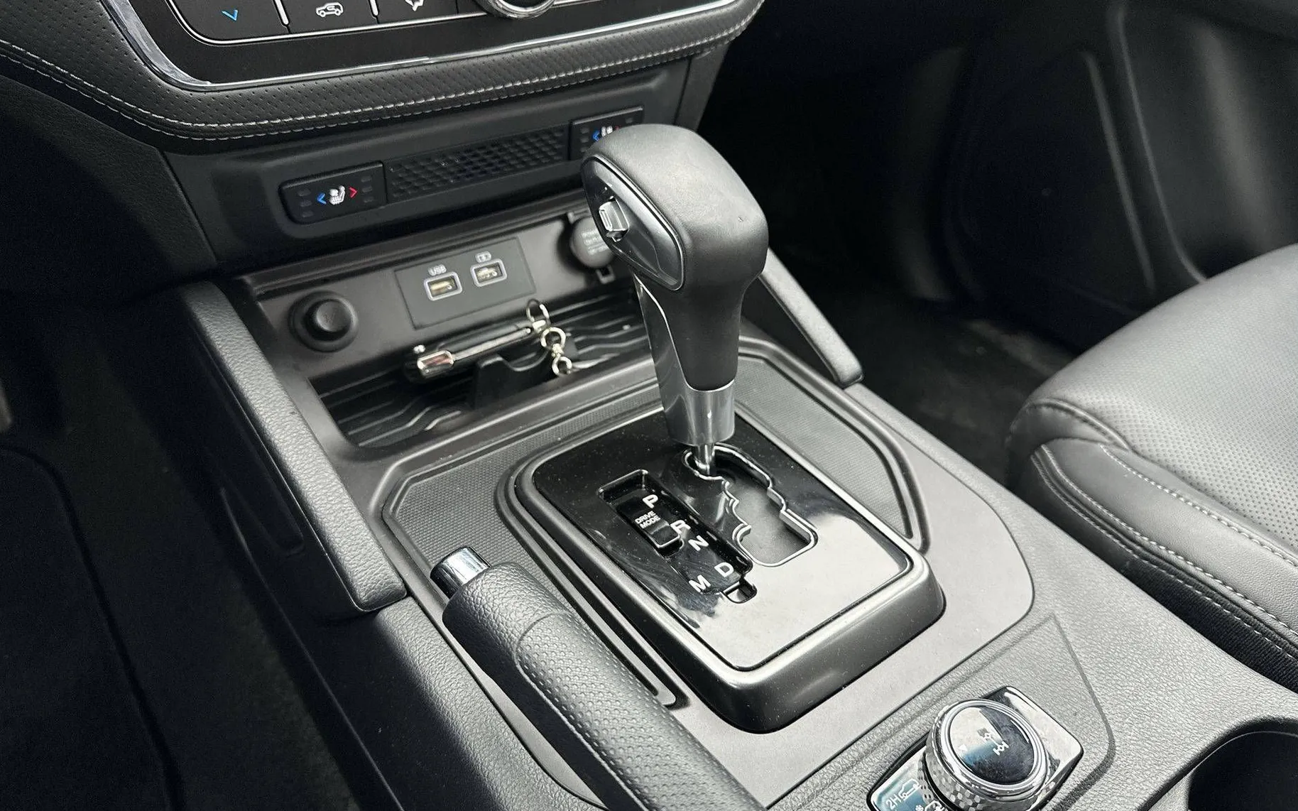 Zunanja slika - SsangYong Musso - Grand 2.2 XDi Ultimate 4WD AT... - 19