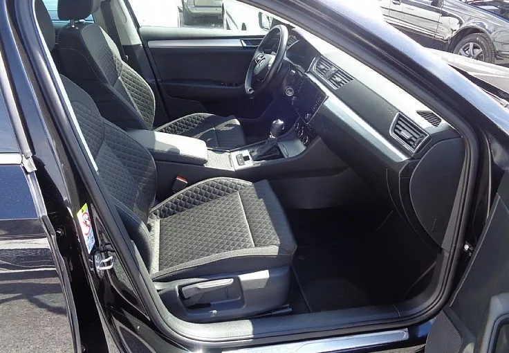 Zunanja slika - Škoda Superb - 2.0 TDI AUTOMATIC - NAVI - KAMERA - VSA ZGODOVINA - 7