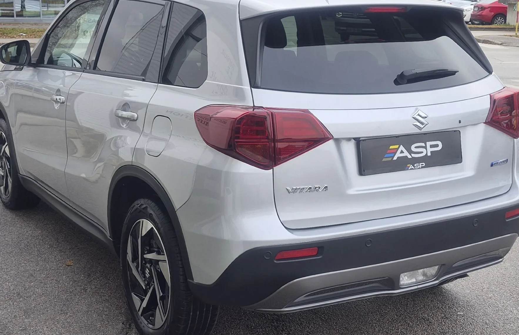 Zunanja slika - Suzuki Vitara - 1.4 Boosterjet AllGrip Hibrid Elegance - 7