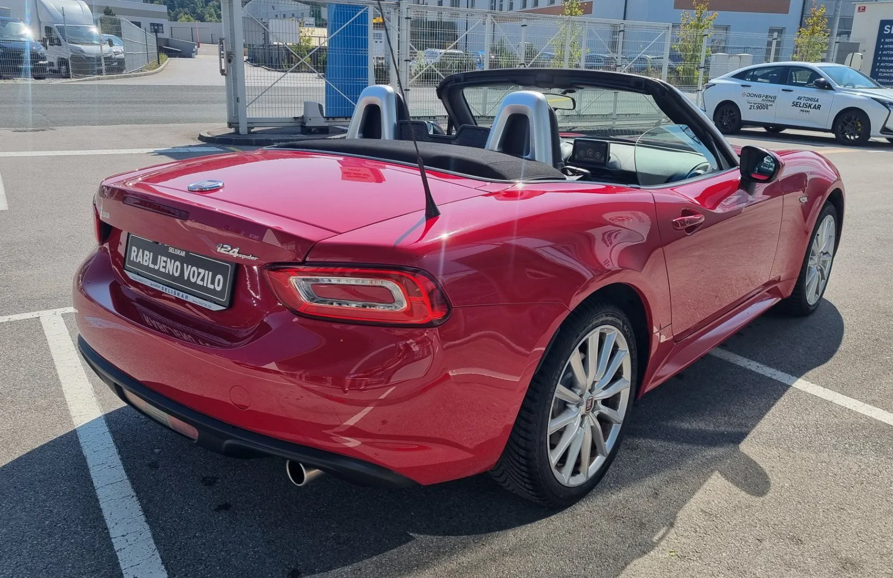 Zunanja slika - Fiat 124 Spider - 1.4 Turbo Lusso Avtomatik - GRETJE SEDEŽEV-NAVI... - 8