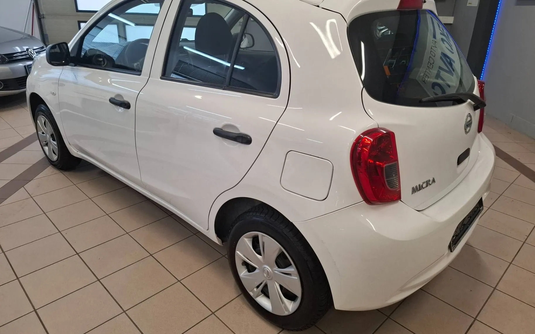 Zunanja slika - Nissan Micra - 1.2 Acenta 5 VRAT-KLIMA-SLO-ODLIČNO OHRANJENA - 2