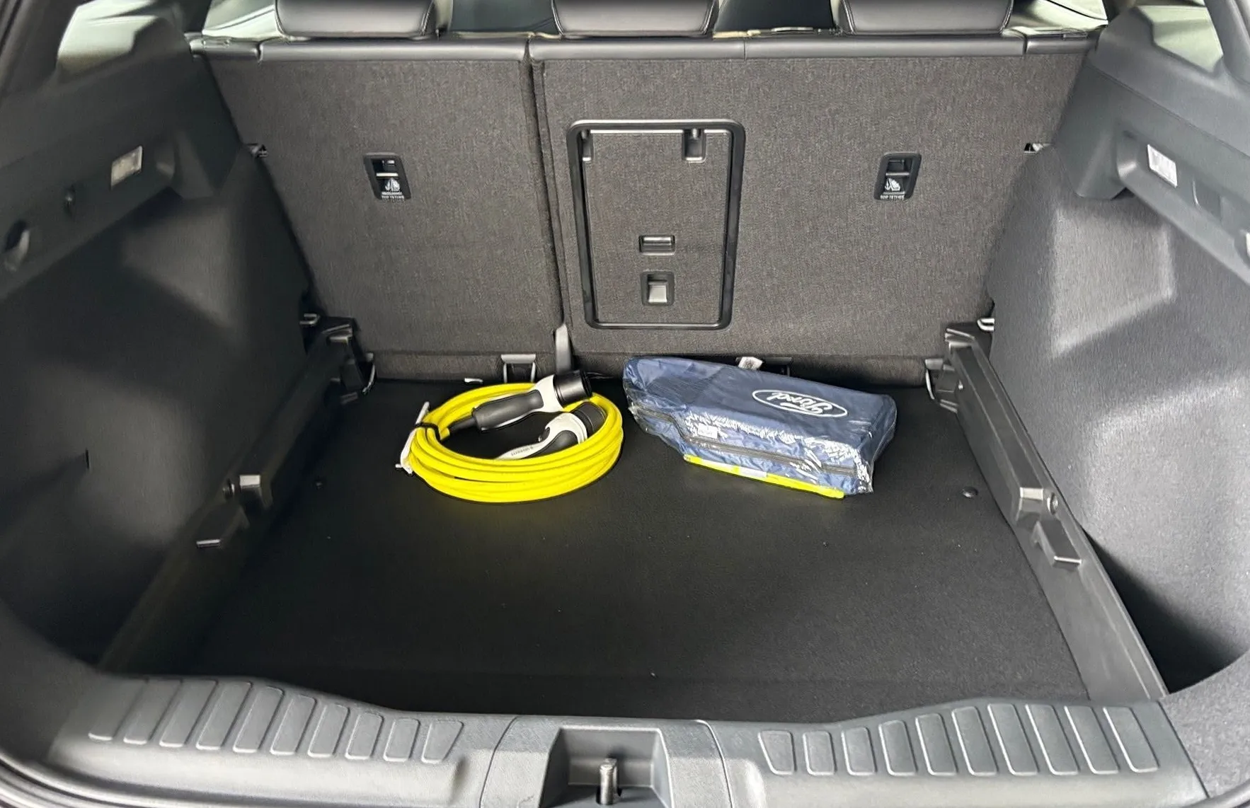 Zunanja slika - Ford Explorer - EV 77kWh 210kW 286PS RWD - 10