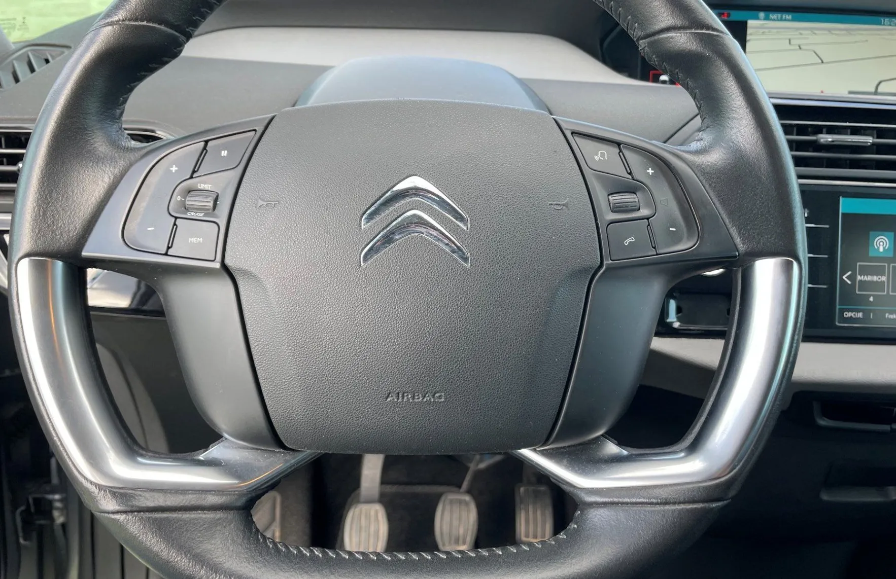 Zunanja slika - Citroën C4 Grand Picasso - C4 GR. PICASSO 88 KW NAVI.PDC ZAD.TEMPOMAT - 12