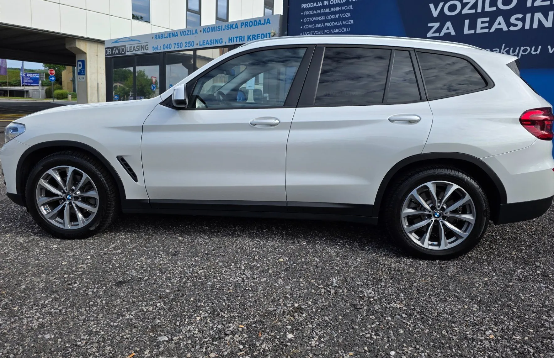 Zunanja slika - BMW X3 - serija :  xDrive20d Avt.WEBASTO.PANORMA.VIRTUAL.LED - 6