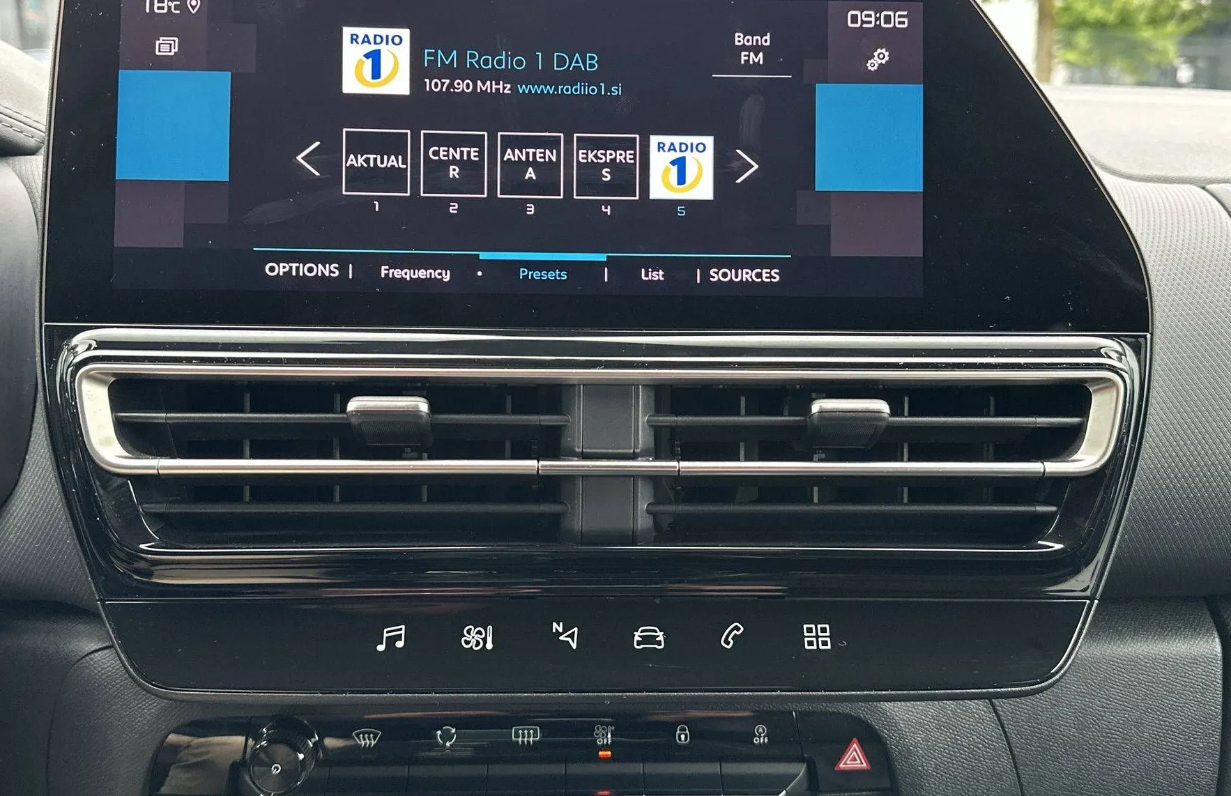 Zunanja slika - Citroën C5 Aircross - PureTech 130 S S Shine Avt. - 16