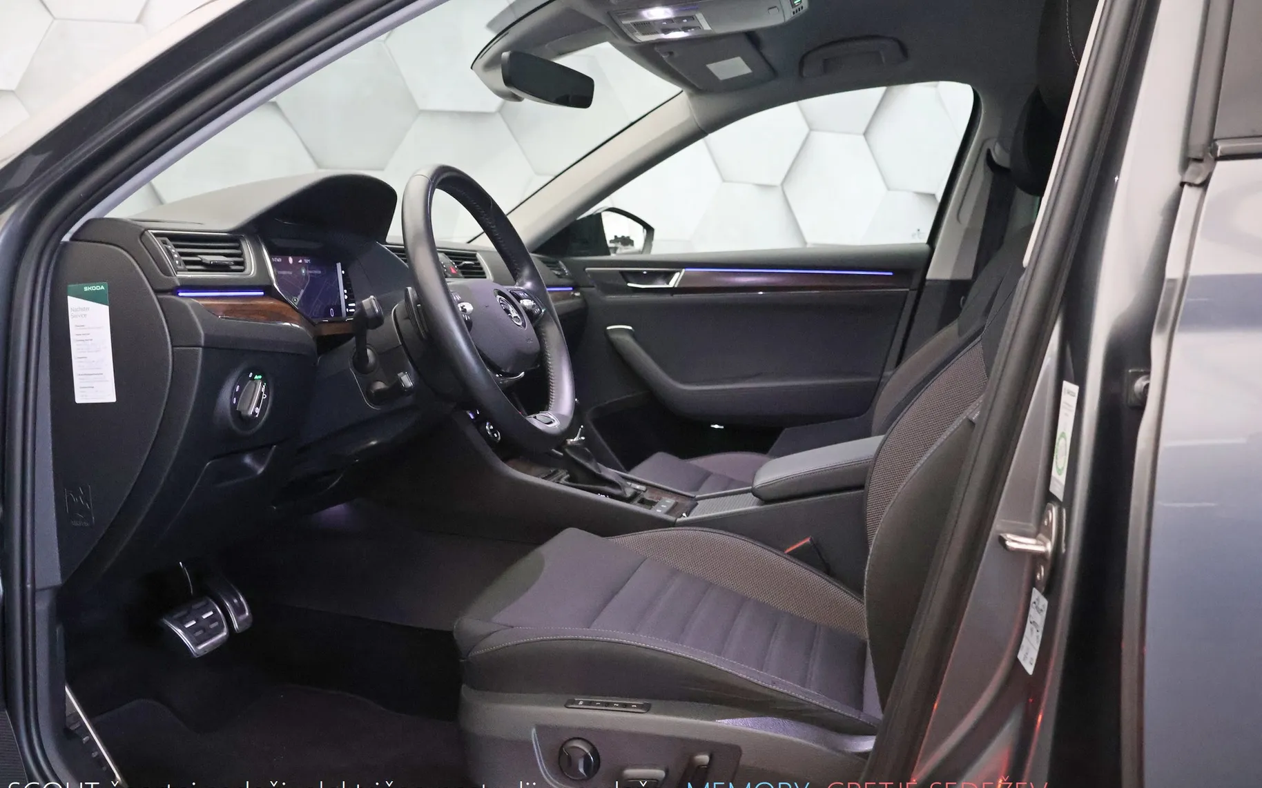 Zunanja slika - Škoda Superb Scout - 2.0 TDI 4x4 DSG 200KM - 9