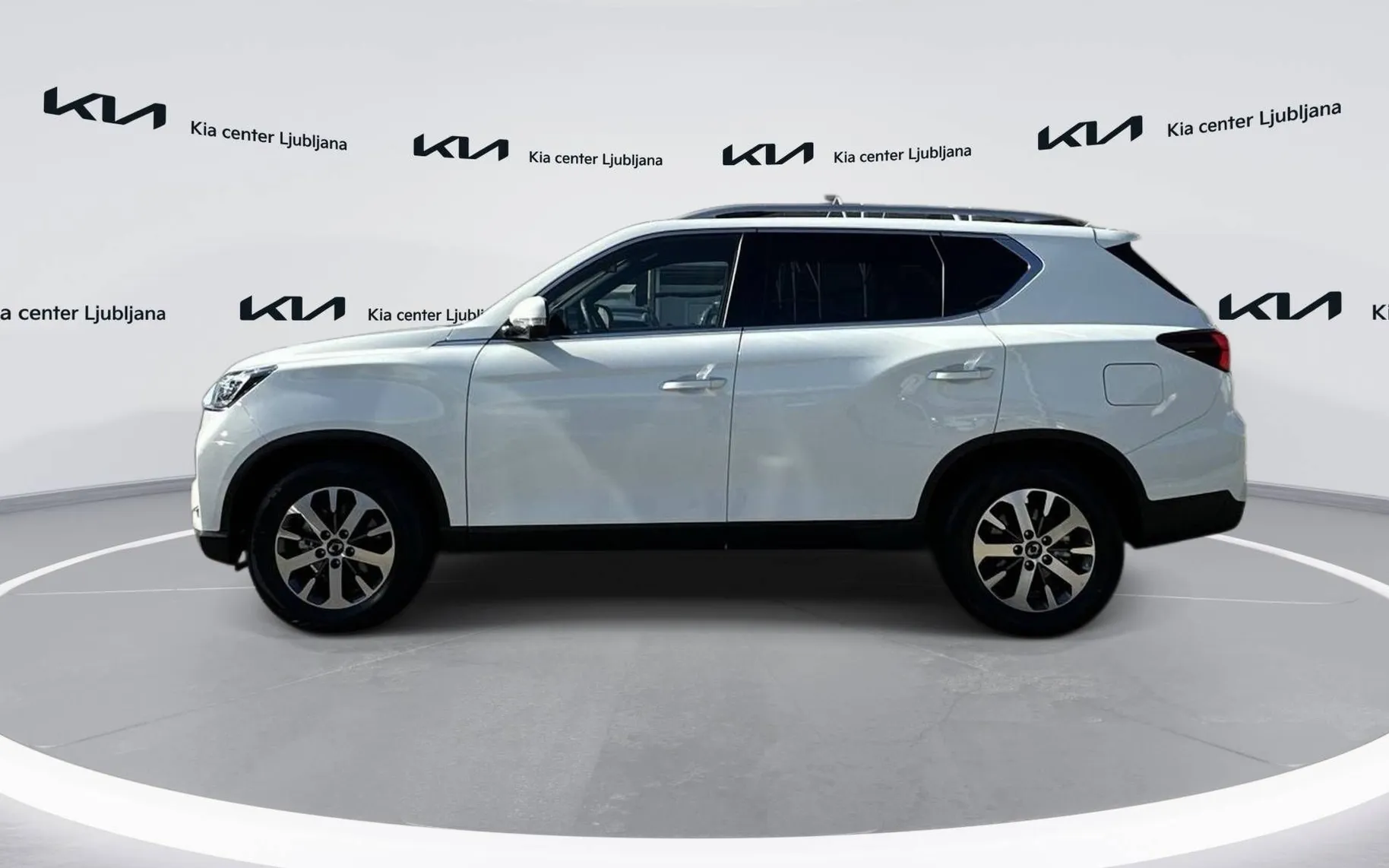 Zunanja slika - KG Mobility Rexton - 2.2 XDI LIMITED EXCLUSIVE PANORAMA+ 4x4 A T - 8