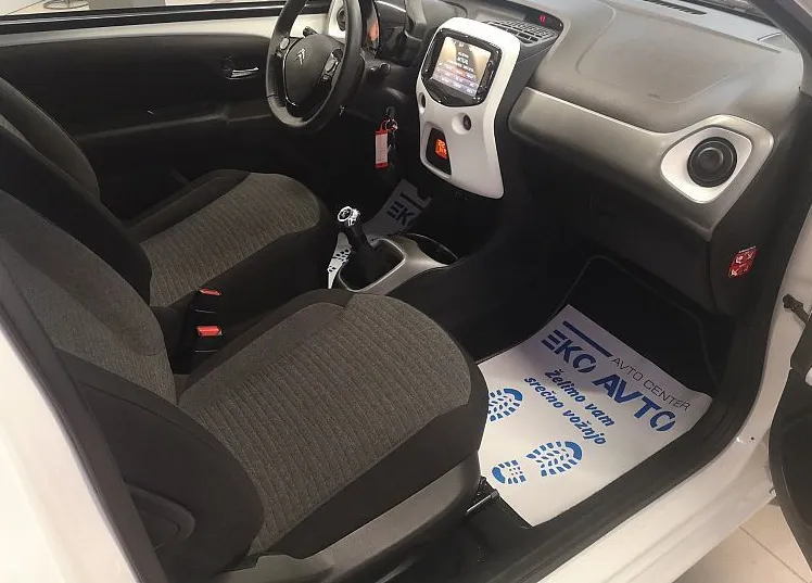 Zunanja slika - Citroën C1 - Attraction 1.0i TEMPOMAT-KAMERA-LED LUČI-43000KM.. - 4