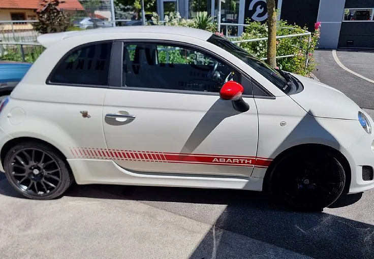 Zunanja slika - Abarth - - 500 Abarth 1.4 - 5
