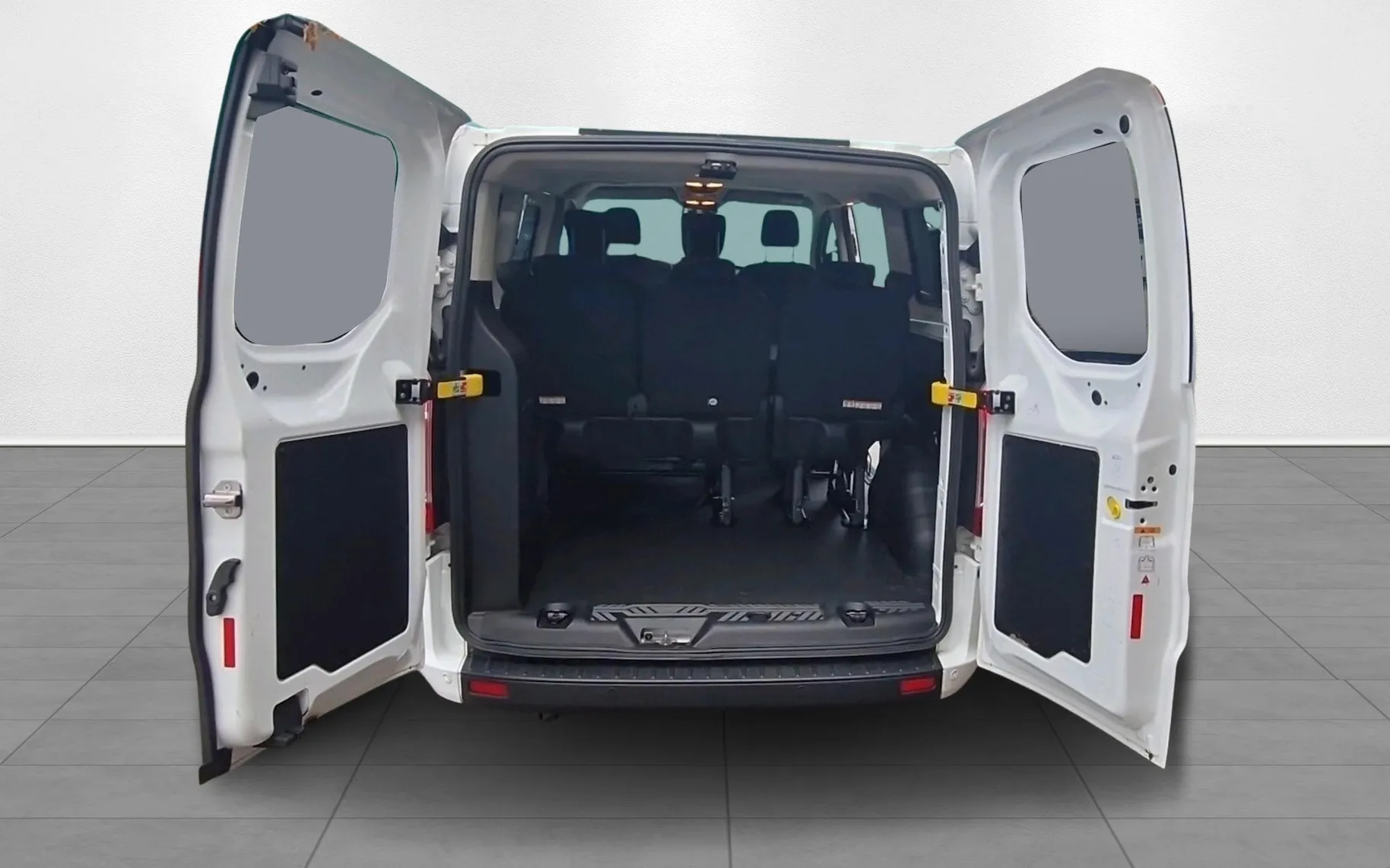 Zunanja slika - Ford Transit Custom - KOMBI TREND 2.0 TDCi 110 kW L2H1 7+1-SLO-2XKLIMA - 14