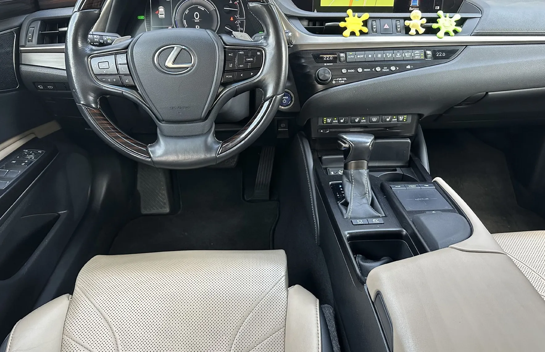 Zunanja slika - Lexus ES - 300h Luxury Avt.+DIGI PAKET-KOT NOV... - 8