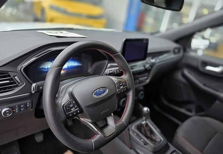 Zunanja slika - Ford Kuga - ST-LINE 1.5 EcoBoost 110kW S S - 7