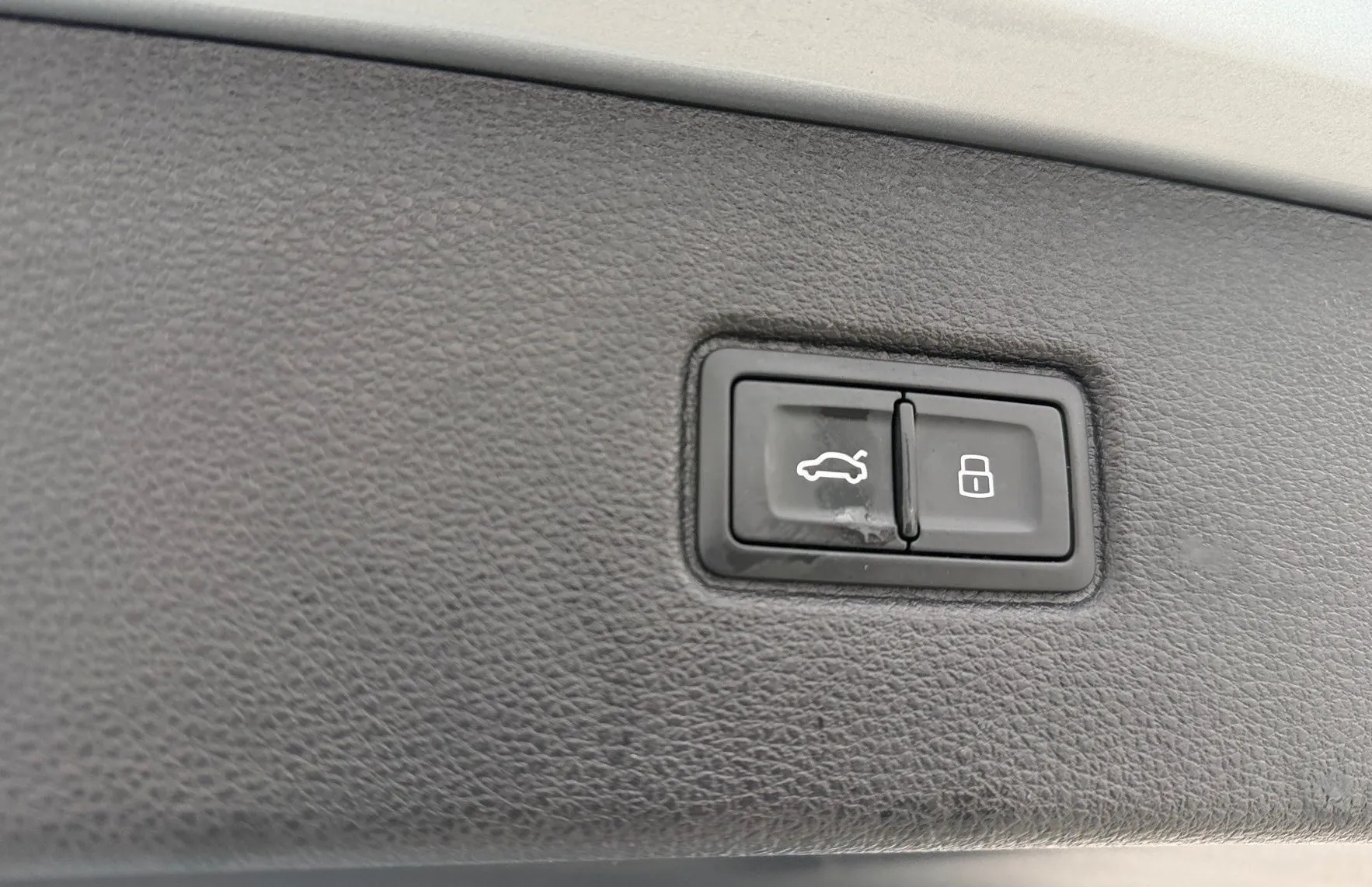 Zunanja slika - Audi Q7 - 55 TFSI quattro S-line Panorama - Soft close - 20