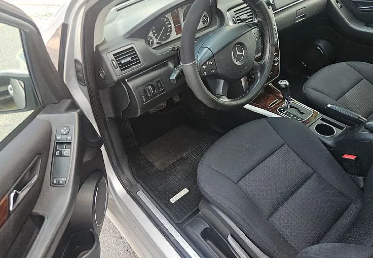 Zunanja slika - Mercedes-Benz B-Razred - 200 CDI 140ks °AUTOMATIC° °16-COL° - 8