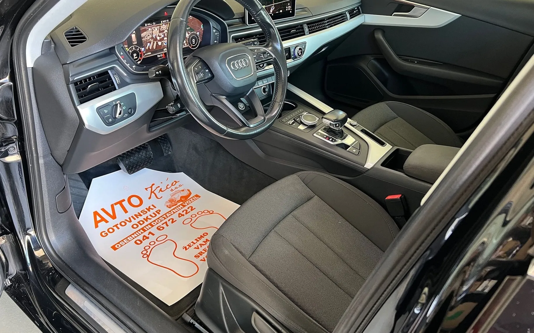 Notranja slika - Audi A4 Avant - 2.0 TDI-BI-XENON-LED-VIRTUAL-NAVI-F1-AVT-140KW - 9
