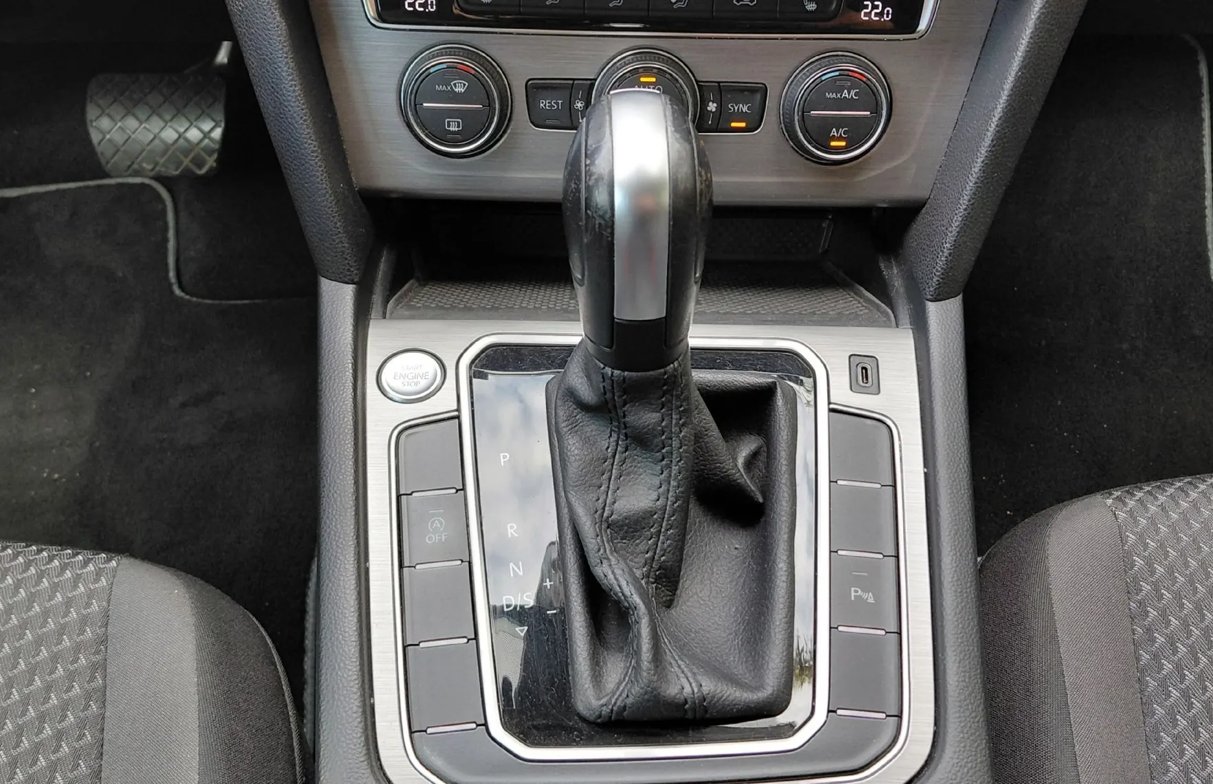 Zunanja slika - VW Passat - Variant 2.0 TDI  Business DSG Kamera - LED - Navi - 12