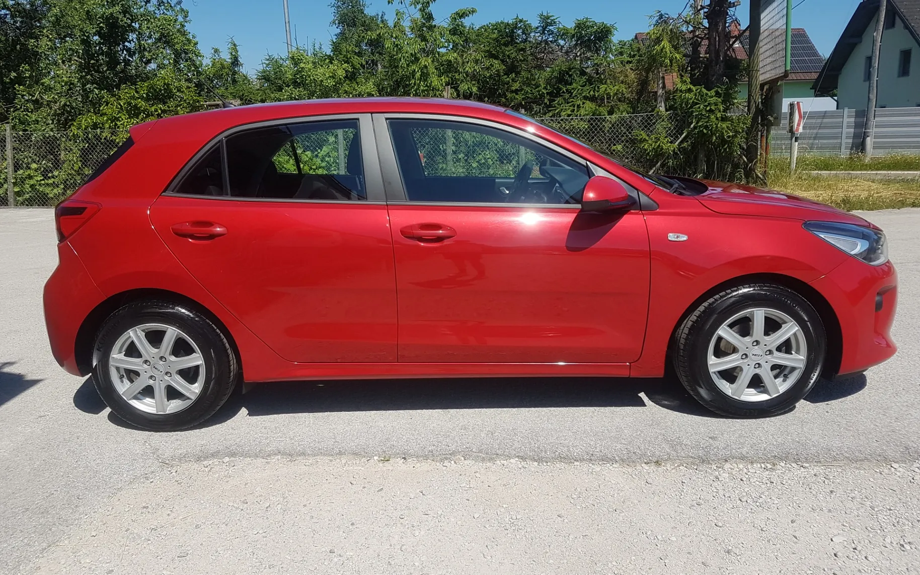 Zunanja slika - KIA Rio - 1,25 - 5