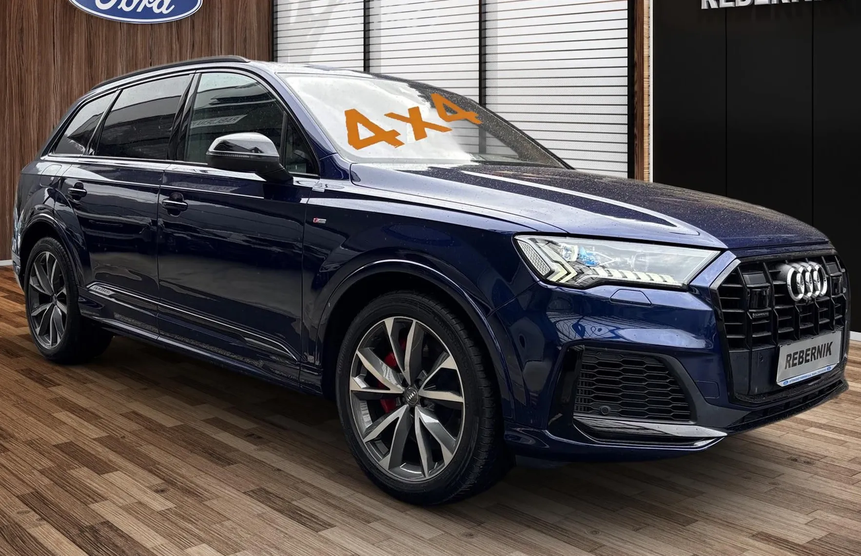 Zunanja slika - Audi Q7 - 60 TFSI e QUATTRO 3.0 V6 456 PS 3XS-Line-SOH 97.2 - 2