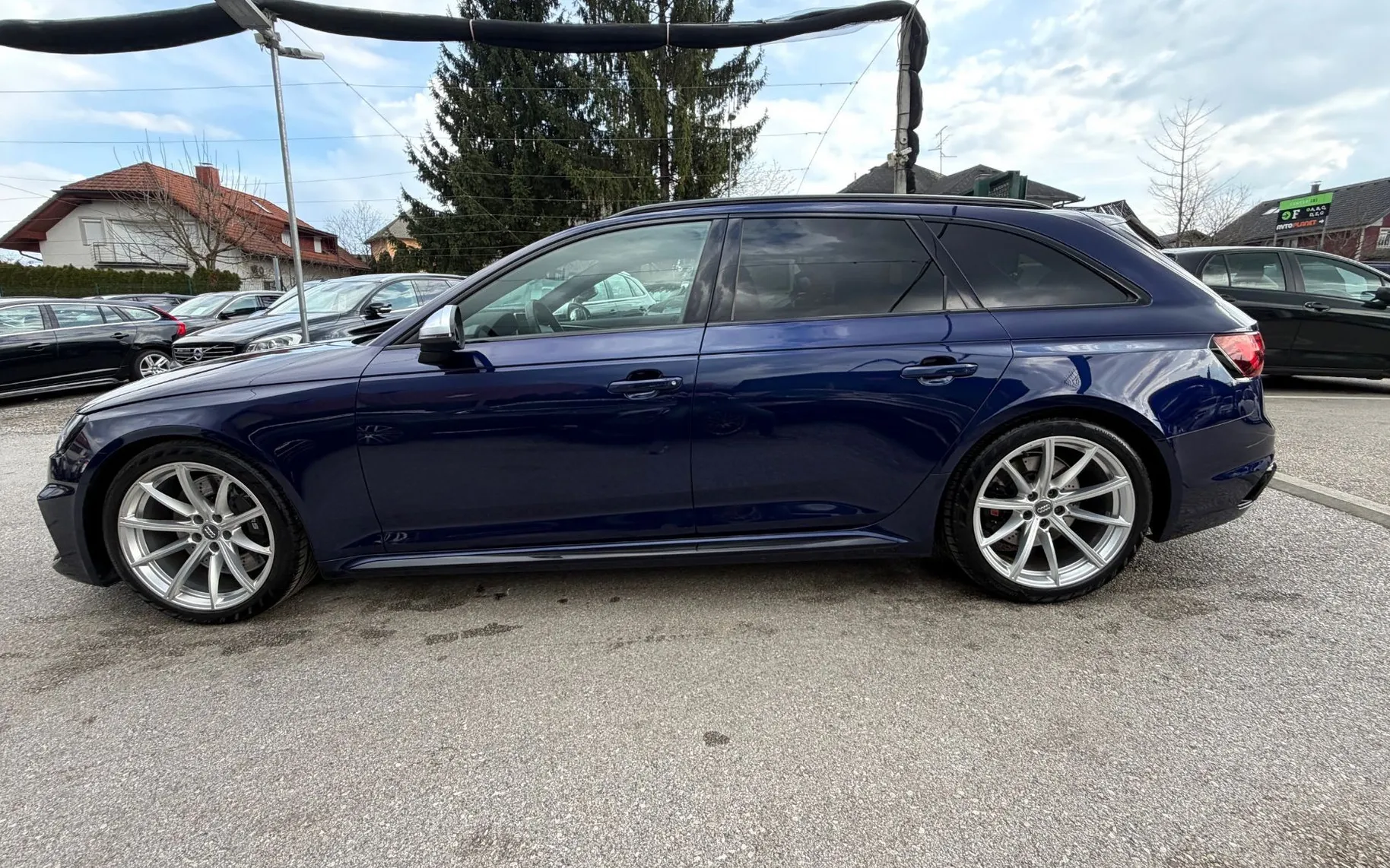 Zunanja slika - Audi RS4 Avant - 2.9 TFSI Quattro AUT. HD MATRIX B.O. ACC ALU 19 - 3