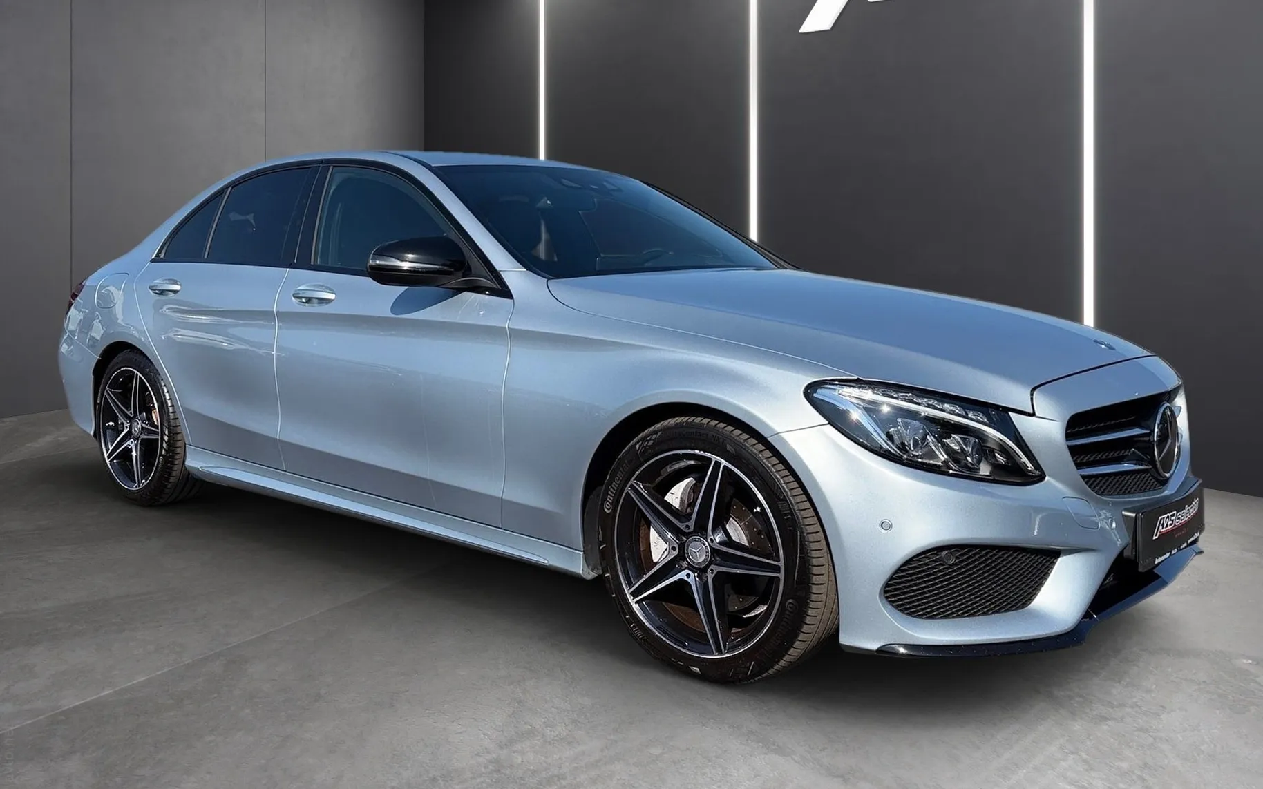 Zunanja slika - Mercedes-Benz C-Razred - C 220 d AMG Line-Airmatic-DistronicPlus-Mrtvi kot - 2