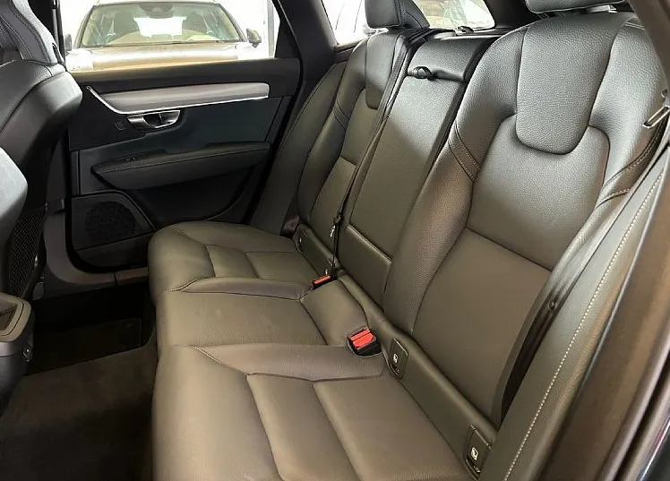Zunanja slika - Volvo V90 - B4 D MOMENTUM BUSINESS PRO - 12
