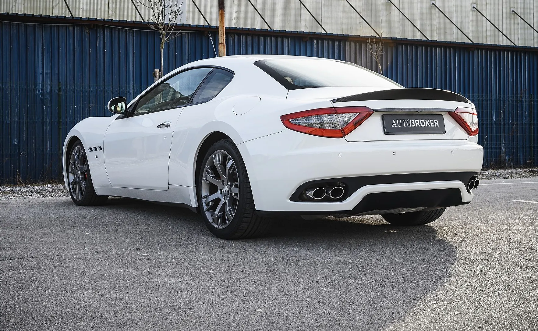 Zunanja slika - Maserati GranTurismo - 4.2 MC Sport Line V8 NEPOZABNO DOŽIVETJE - 4