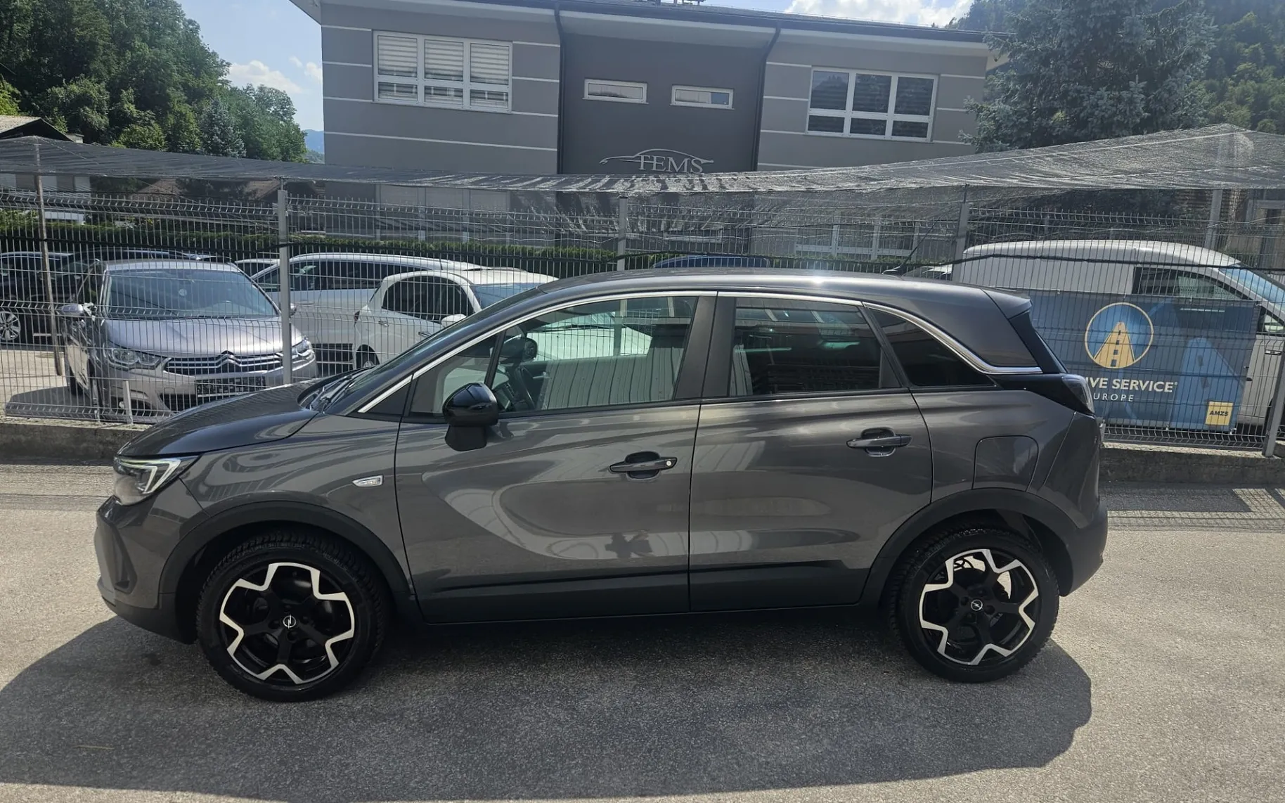 Zunanja slika - Opel Crossland X - 1,2 Turbo - Elegance - 1