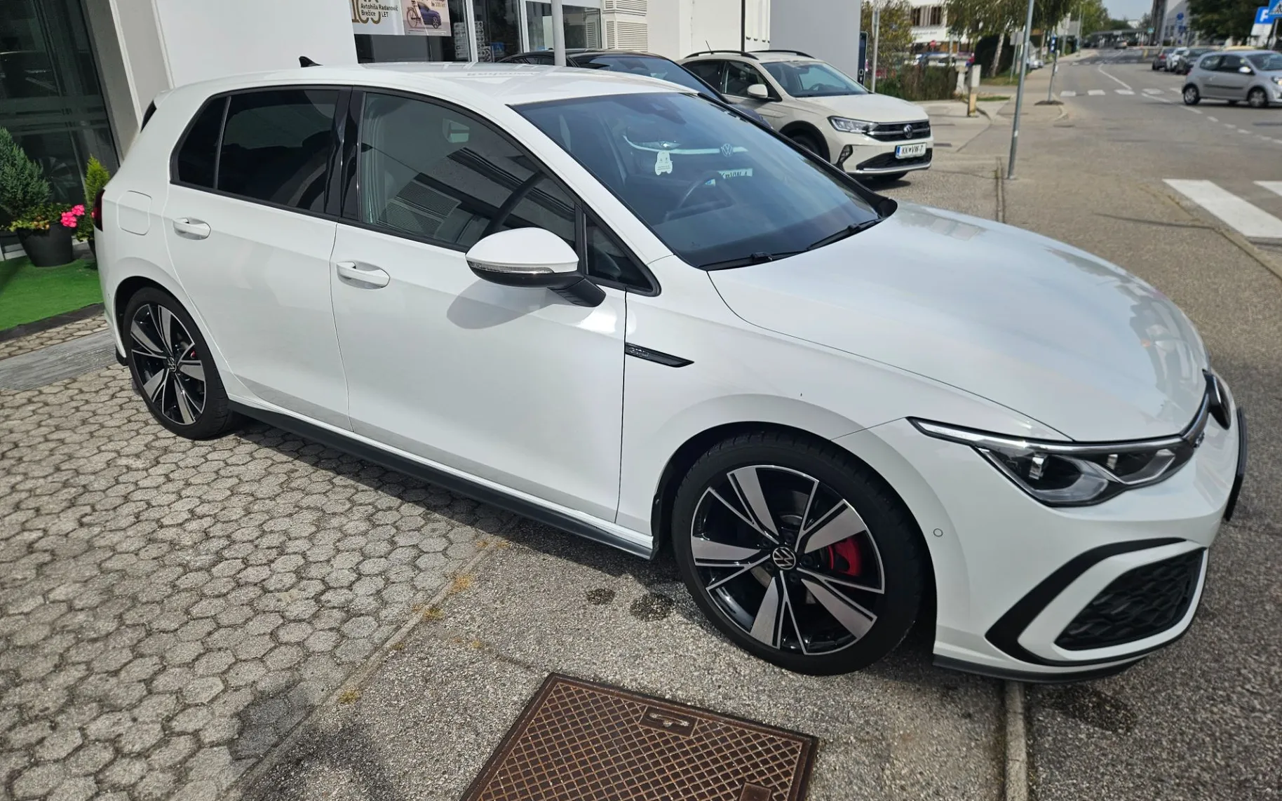 Zunanja slika - Volkswagen Golf - 2.0 TDI GTD DSG - 2