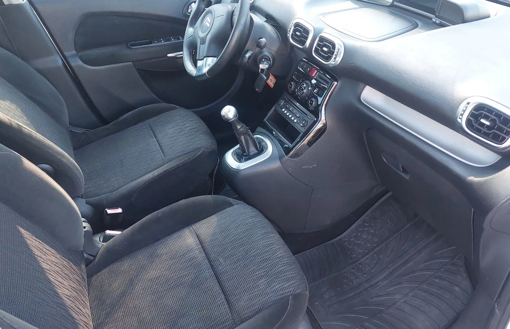 Zunanja slika - Citroën C3 Picasso - VTi 120 Confort - 5
