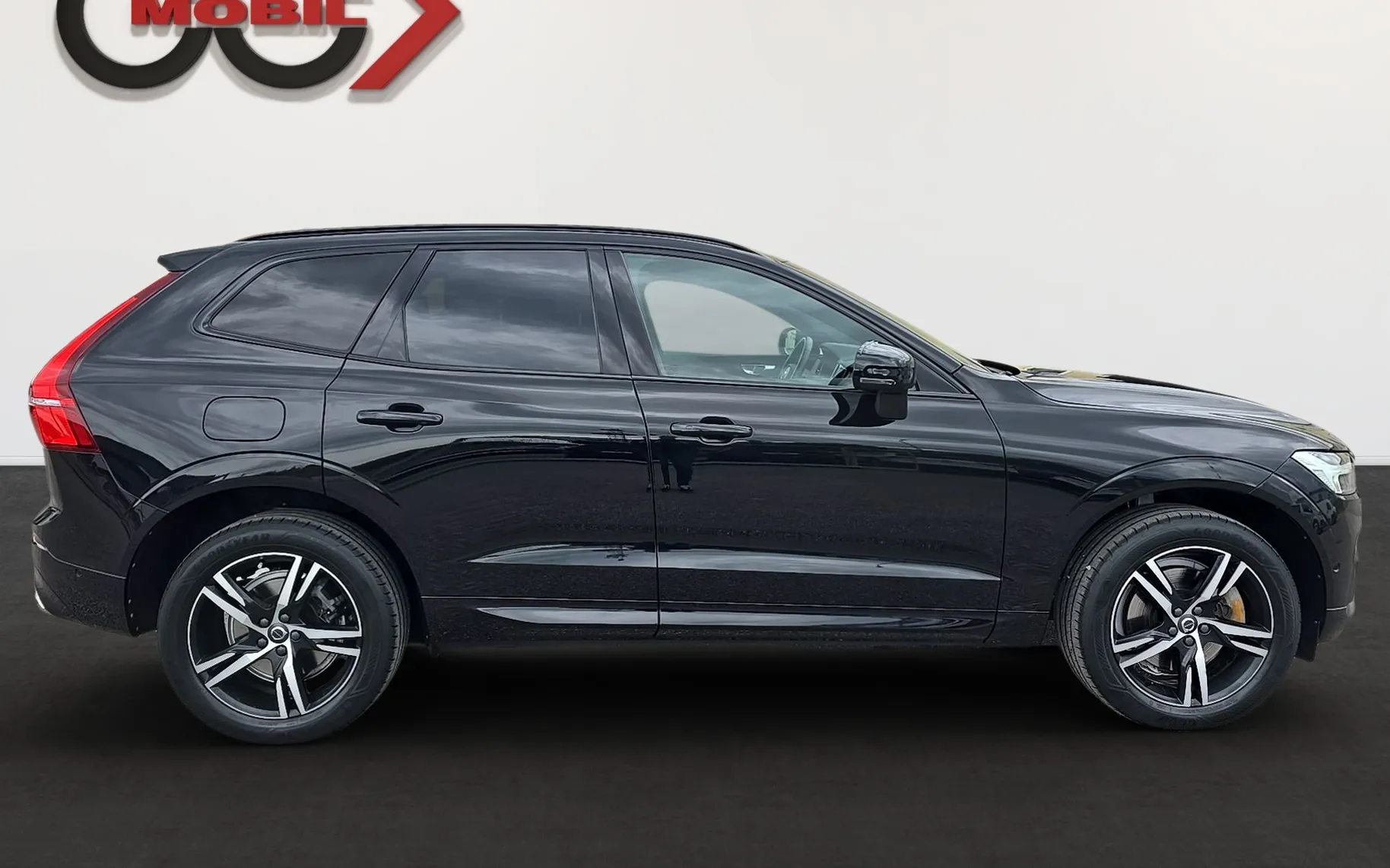 Zunanja slika - Volvo XC60 - B4 D R-design 145 Avt. - 4