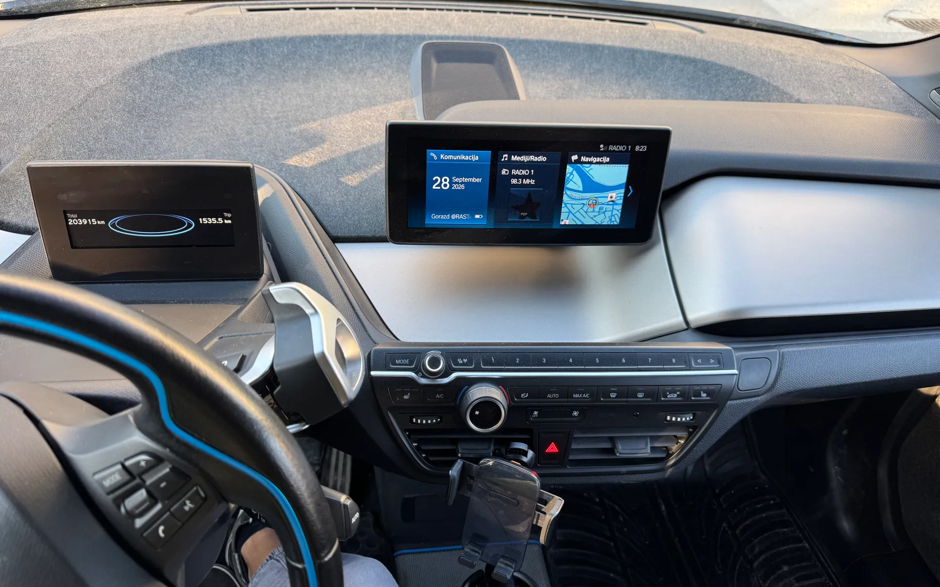 Notranja slika - BMW i3 - (120Ah) Avt. - 3