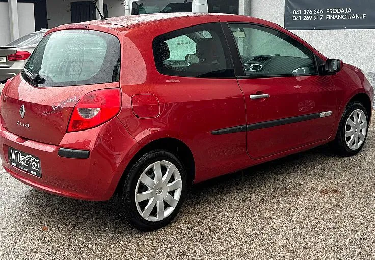 Zunanja slika - Renault Clio - 1.5 dCi Rip Curl - 5