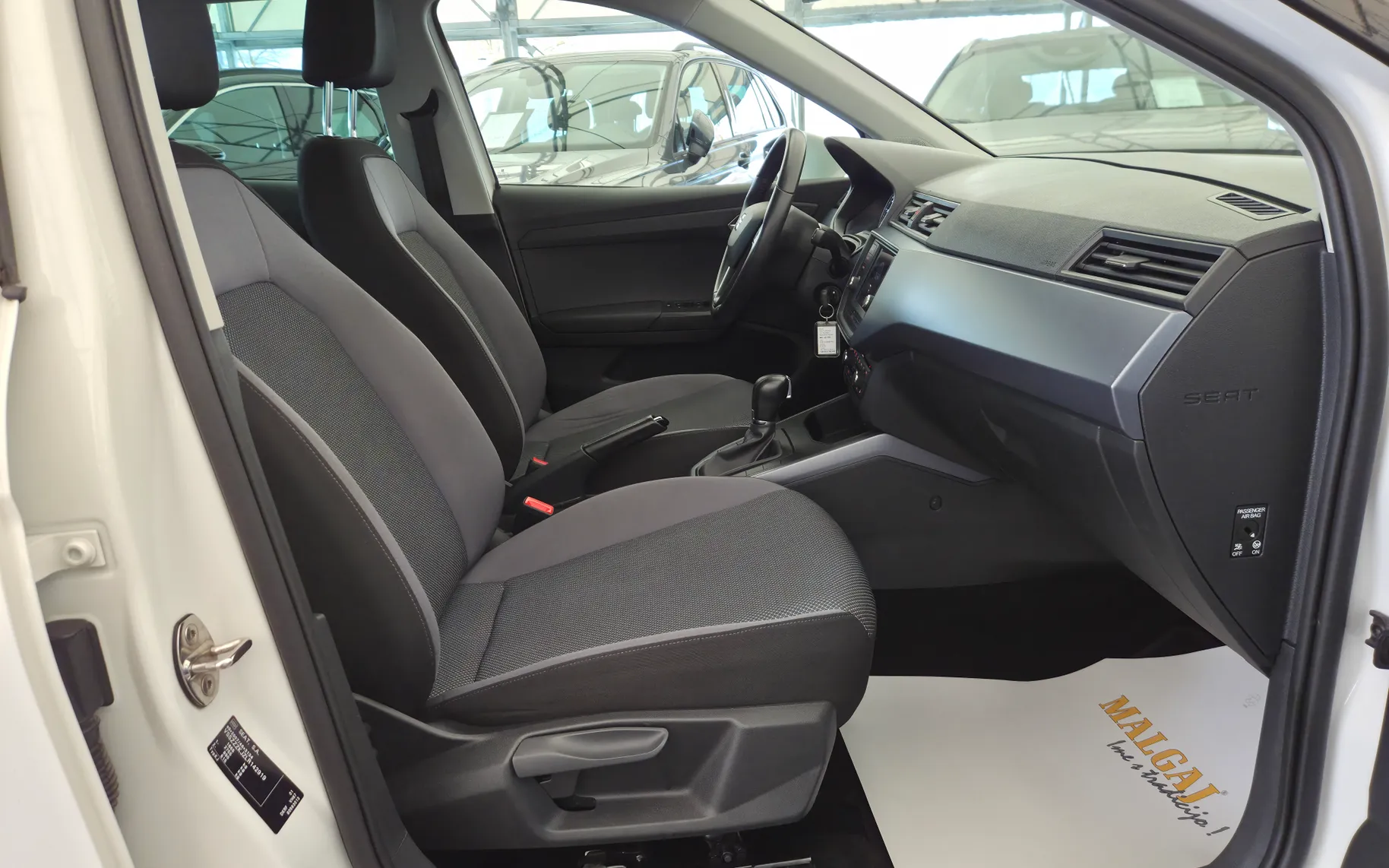 Zunanja slika - Seat Arona - 1.0 TSI Style DSG 1.LASTNIK SLO.POREKLO - 11