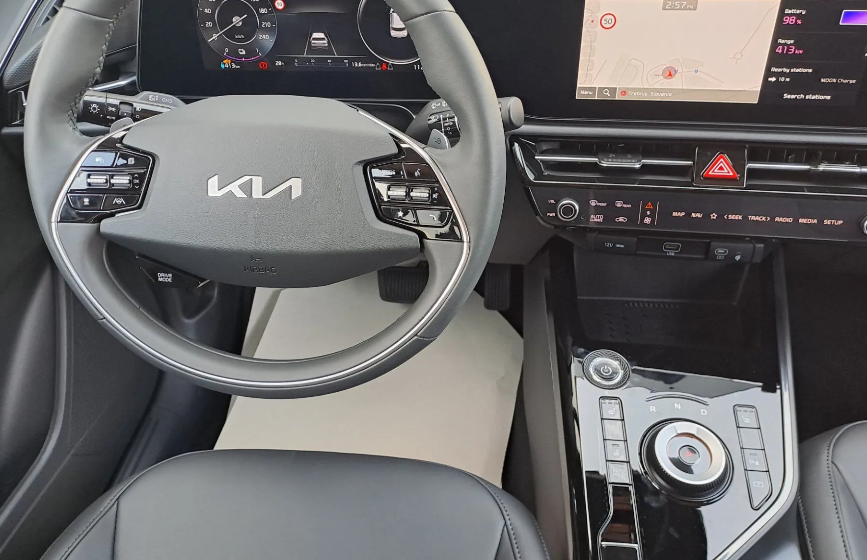 Zunanja slika - KIA Niro - Limited Edition - 6