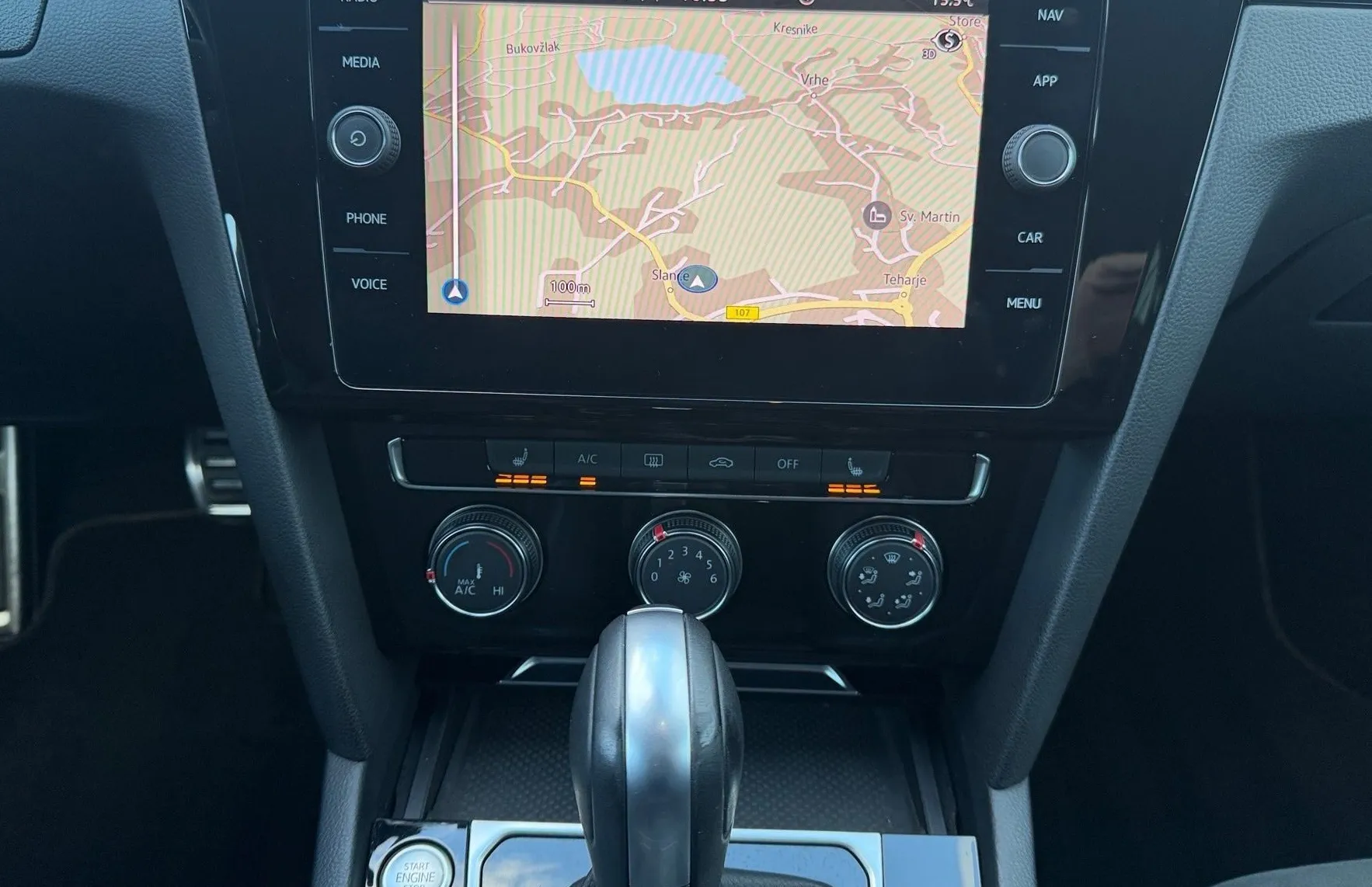 Zunanja slika - VW Arteon - 2.0 TSI avt. 140kW R-Line-DCC-20 col-ACC-NAVI... - 9