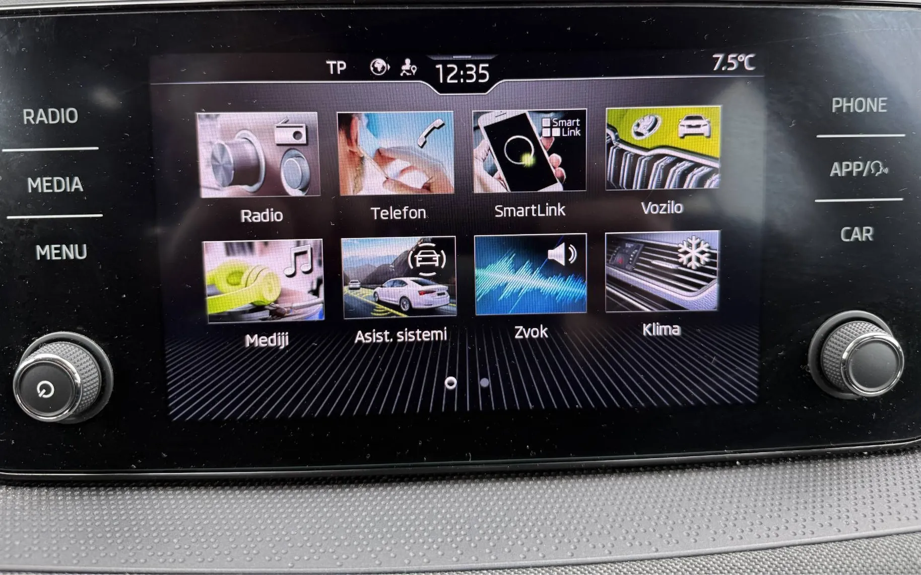Zunanja slika - Škoda Fabia - Style 1.0 TSI DSG-DEC.AKCIJA LED VIRTUAL KAMERA - 13