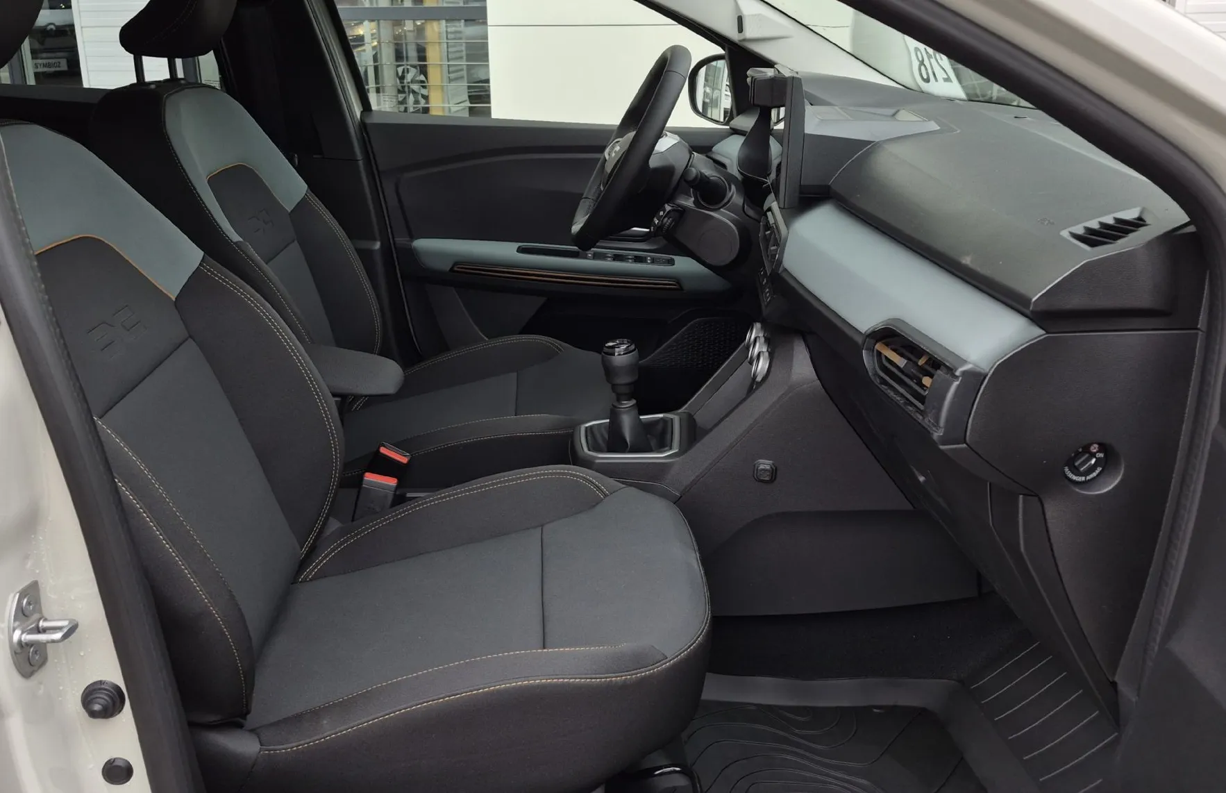 Zunanja slika - Dacia Jogger - Extreme TCe 110 - 14